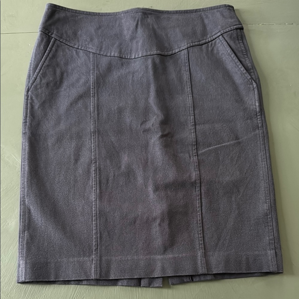 Banana Republic Gray Pencil Skirt Knee-Length Workwear